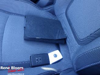 Renault Mégane 1.3 TCe 140 Equilibre Navi picture 16