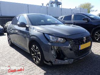 Peugeot 208 1.2 PureTech 100 Allure picture 5