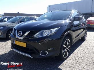 krockskadad bil auto Nissan Qashqai 1.2 Connect Edition 116pk 2015/9