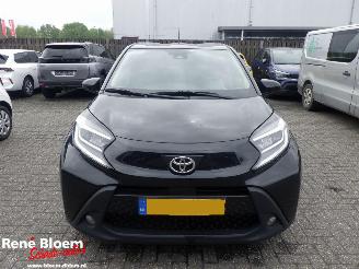 Toyota Aygo X 1.0 VVT-i MT First 5drs picture 6