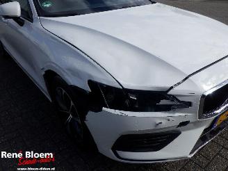 Volvo V-60 2.0 B3 Momentem Avantgarde 163pk Aut picture 7