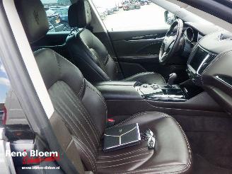 Maserati Levante 3.0 V6 D AWD 275pk Aut picture 9