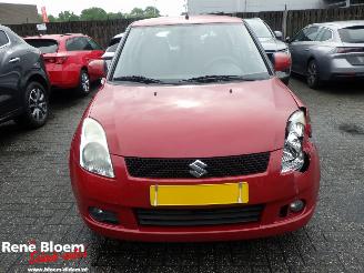 Suzuki Swift 1.5 Exlusive 102pk 5drs Airco picture 3