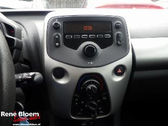 Peugeot 108 1.0 e-VTI Active 5drs Airco picture 15