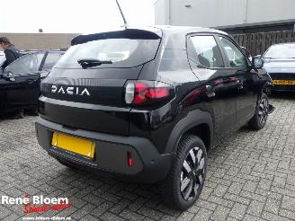 skadebil auto Dacia Spring Extreme 65 268kwh 2024/12