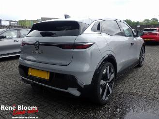 skadebil auto Renault Mégane E-Tech EV Charge Techo 2023/3