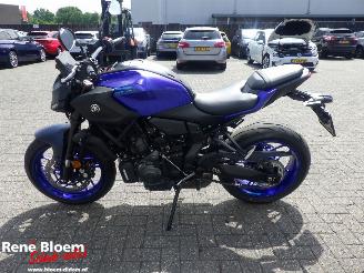 Yamaha MT-07  picture 2