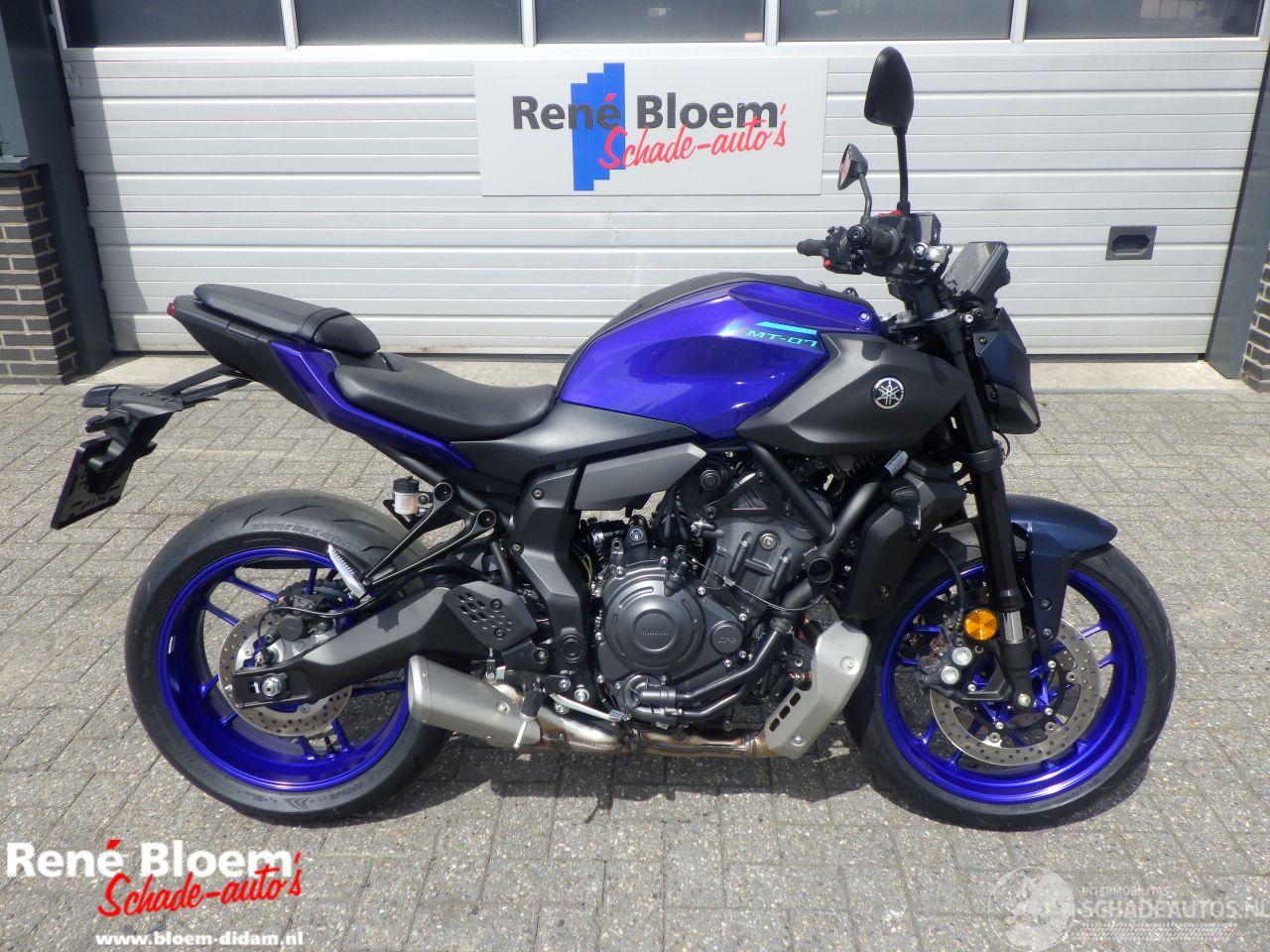 Yamaha MT-07 
