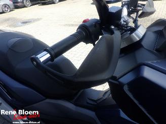 Sym  ADX 300 picture 22