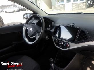 Kia Picanto 1.0 CVVT EconomyLine 5drs picture 9