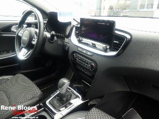Kia Cee d 1.5 T-GDI MHEV Automaat Executive Line 160pk picture 9