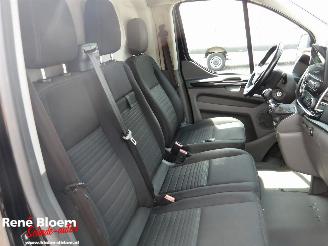 Ford Transit 300 2.0 TDCI L2H2 Limited picture 9