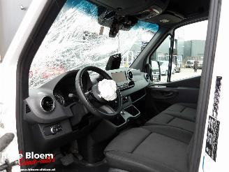 Mercedes Sprinter 317 1.9 CDI L4 Select 170pk picture 13