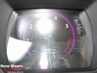 Renault Kadjar 1.3 TCe Zen 140pk Automaat picture 16