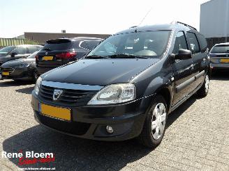 Damaged car Dacia Logan 1.6 MPI Aniversare 5-drs LPG 2012/6