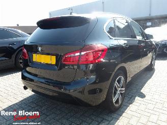 krockskadad bil auto BMW 2-serie 218i Corporate Executive Automaat 136pk 2018/4