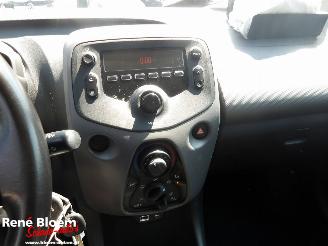 Peugeot 108 1.0 e-VTI Active Aut picture 15