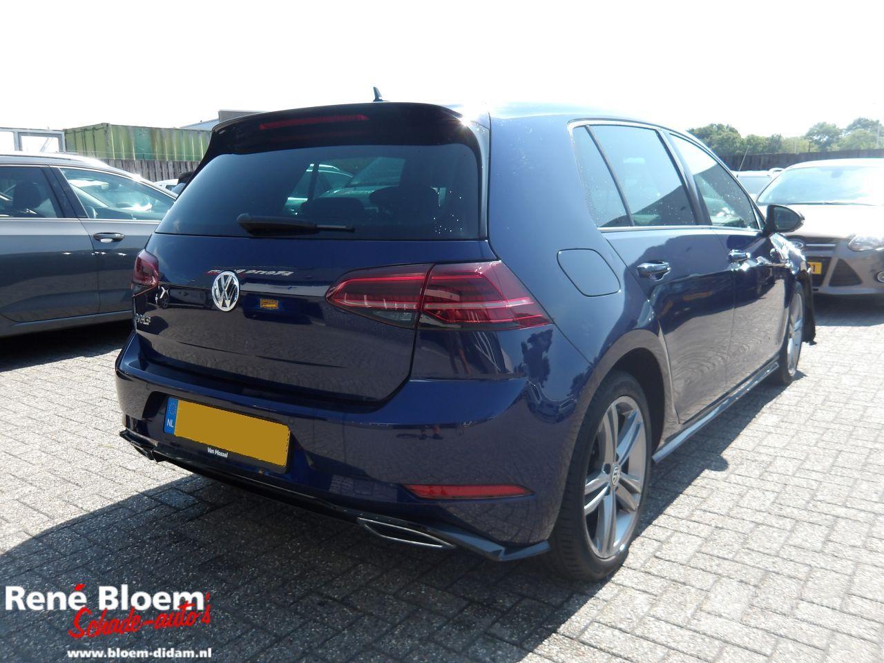Volkswagen Golf 1.6 TDI Highline R-Line Automaat