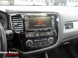 Mitsubishi Outlander 2.0 PHEV Instyle picture 15