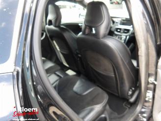 Volvo V-40 D4 R-Design Navi 190pk picture 12