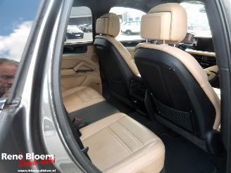 Porsche Cayenne E-HYBRID 3.0 picture 10