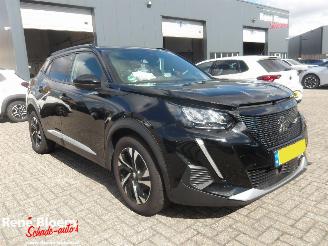 Peugeot 2008 1.2 Puretech Allure Pack picture 2