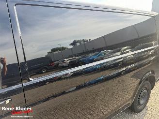 Volkswagen Transporter 2.0 TDI L2H3 28 Highline picture 12