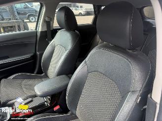 Kia Ceed 1.5 T-GDI DynamicPlus-Line 140pk Automaat picture 14