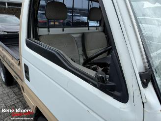 Honda Acty pick-up 12 valve SDX 660 4WD picture 11