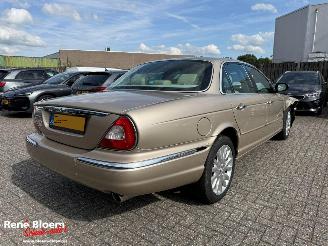 Schadeauto Jaguar XJ 3.5 V8 Executive 2003/7