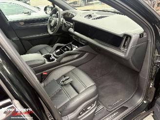 Porsche Cayenne 3.0 E-Hybrid Black Edition 470pk Full Option picture 11
