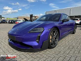 krockskadad bil auto Porsche Taycan Turbo GT Weissach pakket 1108pk Keramische remmen 2024/11