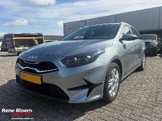 Vaurioauto  passenger cars Kia Ceed 1.0 T-GDi DynamicLine 2022/9