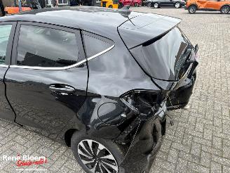 Ford Fiesta 1.0 Ecoboost Titanium + Hybrid picture 11