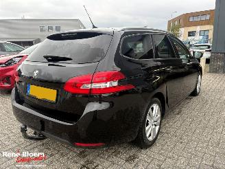 Peugeot 308 1.2 Puretech Executive picture 4