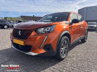 Voiture accidenté Peugeot e-2008 EV Active pack Navi 50kWh 2023/1