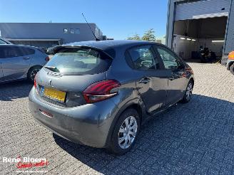 Peugeot 208 1.2 PureTech Active 82pk picture 4