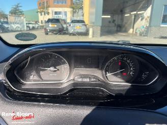 Peugeot 208 1.2 PureTech Active 82pk picture 14