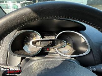 Renault Clio 1.5 dCi ECO Night & Day picture 13