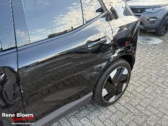 Volvo EX30 Single Extended Range Plus 69-kWh 272-pk picture 17