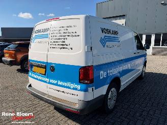 Volkswagen Transporter 2.0 TDI L1H1 Highline picture 4