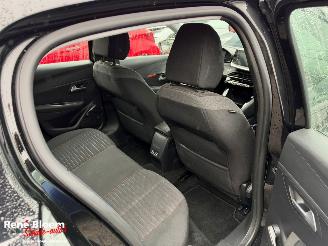 Peugeot e-208 EV Active 50kwh Aut picture 7