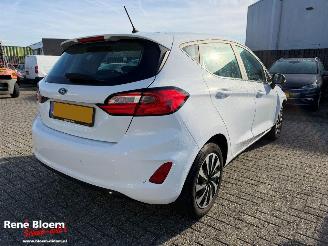 Voiture accidenté Ford Fiesta 1.0 EcoBoost Hybrid Titanium 2023/12