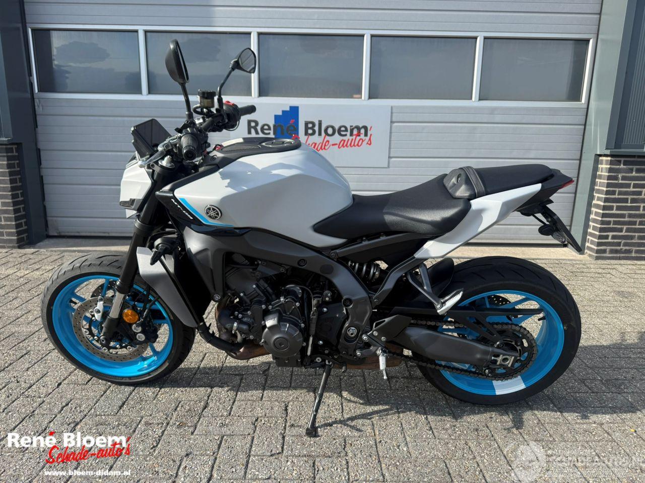 Yamaha MT-09 