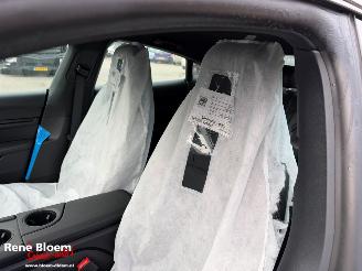 Porsche Taycan 4S 84kwh Full Option picture 19