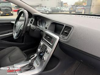 Volvo V-60 2.4 D5 Twin Engine Lease Edition picture 9