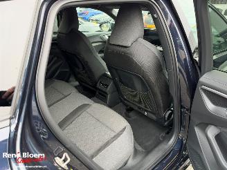 Audi A5 AVANT 2.0 e-Hybrid Quattro S-edition picture 10