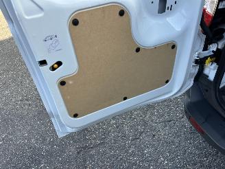 Ford Transit Courier 1.0T 101pk 6-bak euro.6 2023 EcoBoost Trend S&S - 2023 - nap - navi - airco - cruise - stoelverwarming voor - benzine picture 28