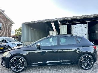 Schadeauto Seat Leon 1.4 TSI 140pk 6-bak FR Bus 5drs - pano - nap - navi - half leer - stoelverw - sportonderstel - 18 inch lmv 2013/8