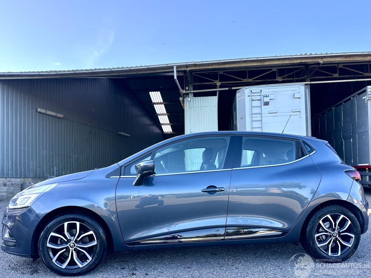 Renault Clio gereserveerd 0.9 TCe Turbo 90pk Intens 5drs - nap - clima - camera - navi - aux - usb - pdc v+a - keyless entry + start
